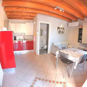 https://corte-mastro.hotelinveneto.com