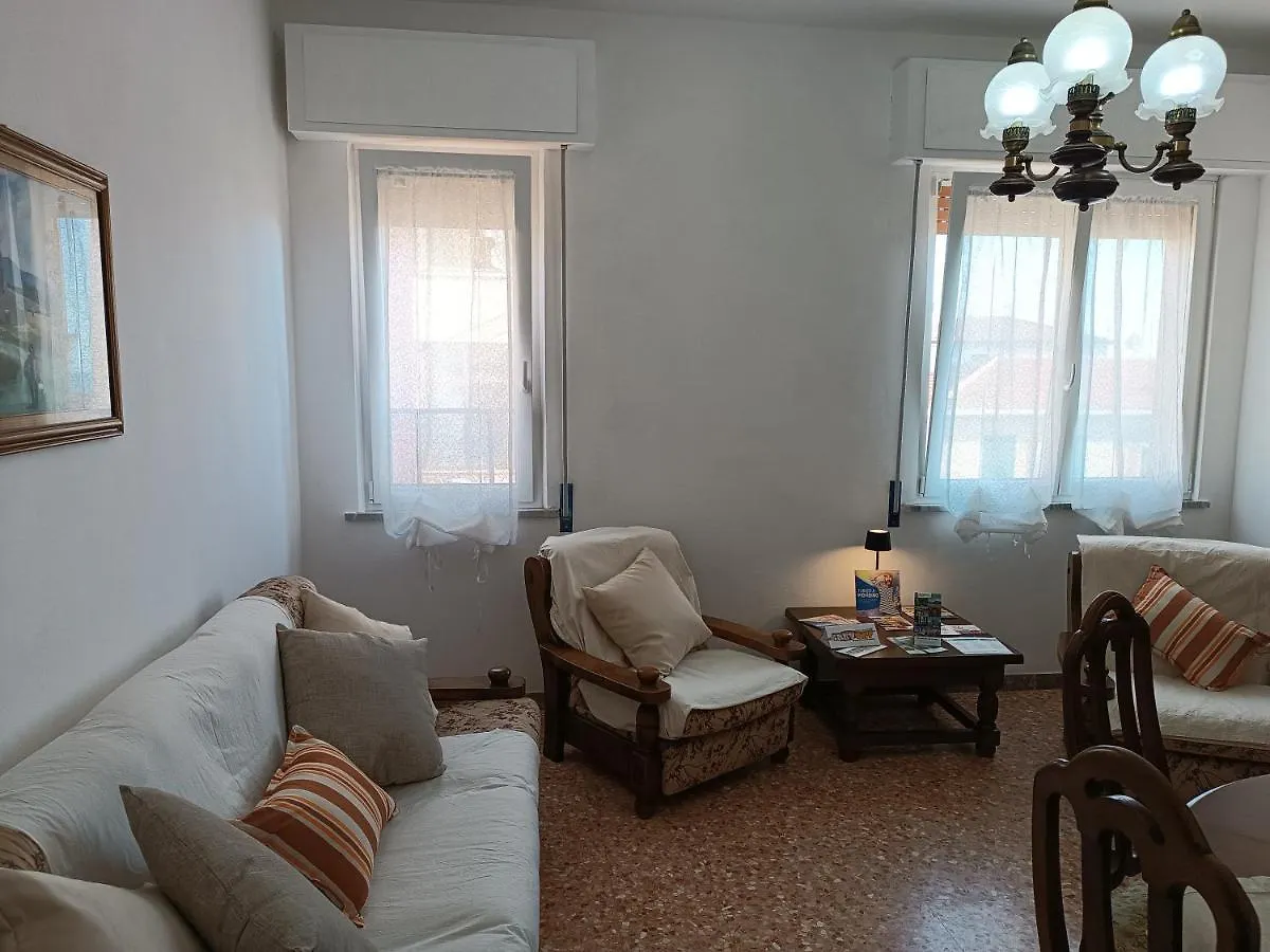 La Vista Storica Apartment Piombino Italy